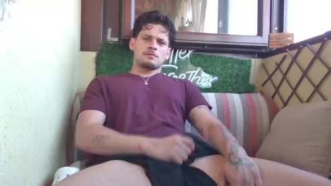 Roberto online show from 05-27-26, 06:32