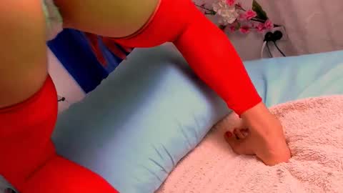 Roberts kloe online show from 09-14-25, 04:39