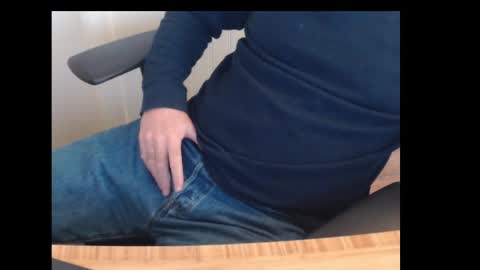 robidan6923 online show from 02-13-25, 03:14