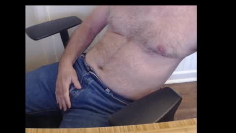 robidan6923 online show from 02-14-25, 01:51