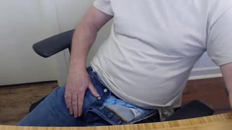 robidan6923 online show from 03-24-26, 12:21