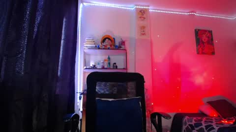 Robin online show from 06-14-26, 02:52