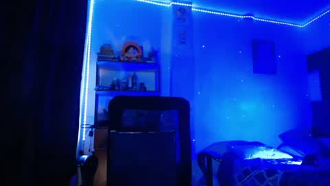 Robin online show from 06-15-26, 02:58