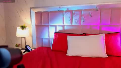 robin D online show from 04-22-26, 04:30