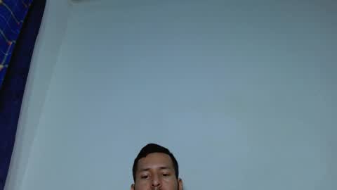 Snapshot of robinhotsexy chatting on 01-13-25, 08:47 robinhotsexy online show from 01-13-25, 08:47