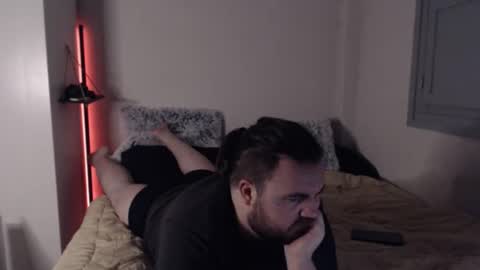 Snapshot of robinmyself chatting on 12-04-25, 12:31 Robin online show from 12-04-25, 12:31