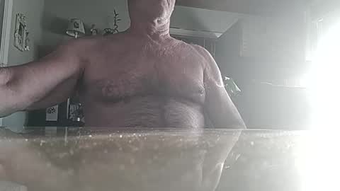 Snapshot of robke1966 chatting on 02-26-26, 07:29 robke1966 online show from 02-26-26, 07:29