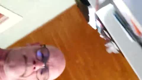 Snapshot of robke1966 chatting on 03-05-26, 07:37 robke1966 online show from 03-05-26, 07:37