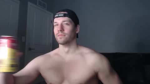 Snapshot of robknocks chatting on 02-17-26, 12:18 Rob Knocks online show from 02-17-26, 12:18