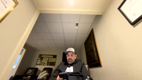 roblatino12 online show from 12-07-24, 08:27