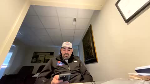 roblatino12 online show from 12-20-24, 05:18