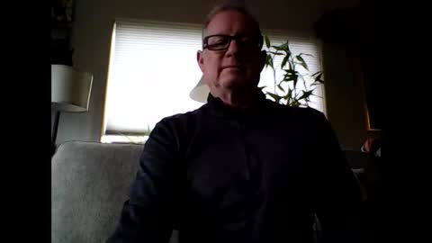 Snapshot of robo0000 chatting on 10-25-25, 09:31 robo0000 online show from 10-25-25, 09:31