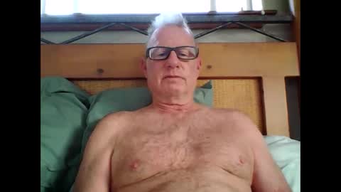 Snapshot of robo0000 chatting on 03-23-26, 02:43 robo0000 online show from 03-23-26, 02:43