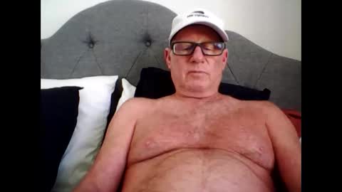 Snapshot of robo0000 chatting on 04-01-26, 09:01 robo0000 online show from 04-01-26, 09:01