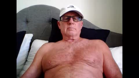 Snapshot of robo0000 chatting on 04-03-26, 07:45 robo0000 online show from 04-03-26, 07:45