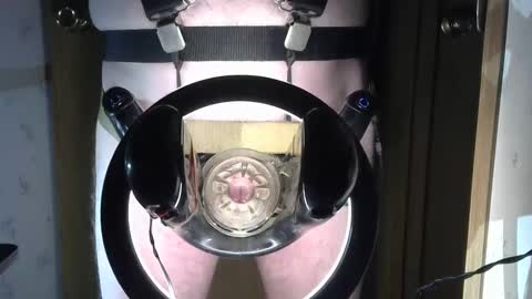 Robodickmilker online show from 03-07-25, 09:27