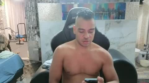 Snapshot of robotjojo1888 chatting on 07-06-26, 03:25 cazador 99 online show from 07-06-26, 03:25