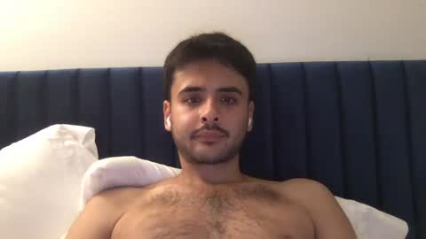 robthefalcon17 online show from 09-27-25, 02:16