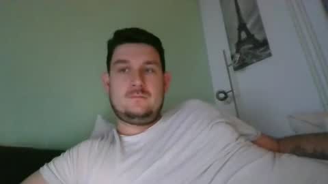 Robin online show from 12-28-24, 10:44