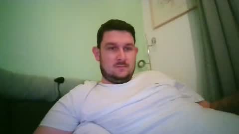 Robin online show from 01-09-26, 04:21