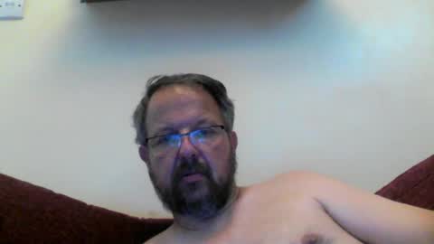 Snapshot of robxx32 chatting on 06-23-26, 10:35 robxx32 online show from 06-23-26, 10:35