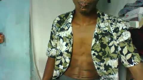 rocardo1510 online show from 03-03-25, 04:46