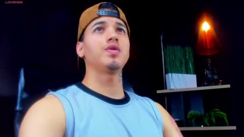 Snapshot of rocco_santos chatting on 07-08-26, 11:09 rocco_santos online show from 07-08-26, 11:09
