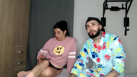 rocio_joan online show from 03-10-25, 12:51