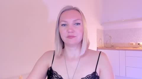 Snapshot of rock__baby chatting on 12-18-24, 08:47 rock__baby online show from 12-18-24, 08:47