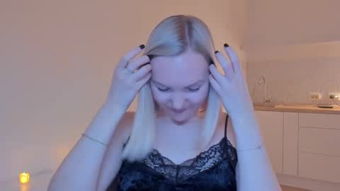 Snapshot of rock__baby chatting on 01-04-25, 01:42 rock__baby online show from 01-04-25, 01:42