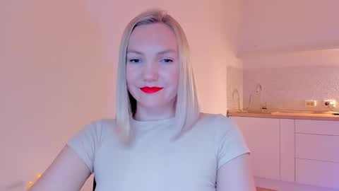 Snapshot of rock__baby chatting on 01-18-25, 02:36 rock__baby online show from 01-18-25, 02:36