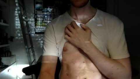 Snapshot of rocketviper chatting on 06-11-26, 05:33 RocketViper online show from 06-11-26, 05:33