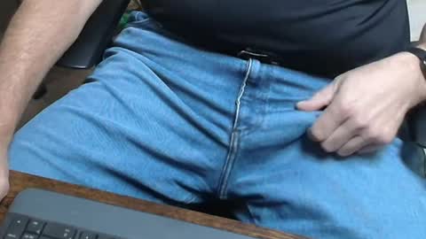 Snapshot of rockhardff chatting on 09-19-25, 08:42 rockhardff online show from 09-19-25, 08:42