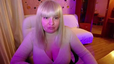 Snapshot of rocknlinxx chatting on 02-23-25, 03:08 Rocknlinxx online show from 02-23-25, 03:08