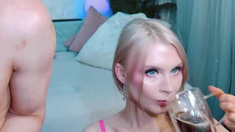 Snapshot of rockstarsgames chatting on 11-17-25, 05:35 Lina and Den online show from 11-17-25, 05:35