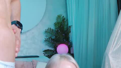 Snapshot of rockstarsgames chatting on 12-04-25, 05:39 Lina and Den online show from 12-04-25, 05:39