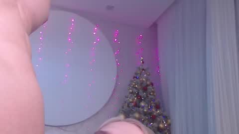 Snapshot of rockstarsgames chatting on 12-19-25, 06:53 Lina and Den online show from 12-19-25, 06:53