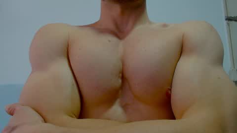 Snapshot of rocky_muscle chatting on 07-01-26, 07:57 rocky muscle online show from 07-01-26, 07:57