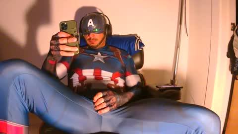 Snapshot of rockyvallarta chatting on 10-06-25, 02:42 rockyvallarta online show from 10-06-25, 02:42