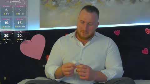 Snapshot of roddy_riss chatting on 02-05-25, 04:47 Roddy online show from 02-05-25, 04:47