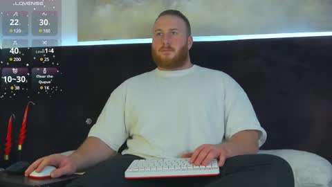 Snapshot of roddy_riss chatting on 03-10-25, 11:32 Roddy online show from 03-10-25, 11:32