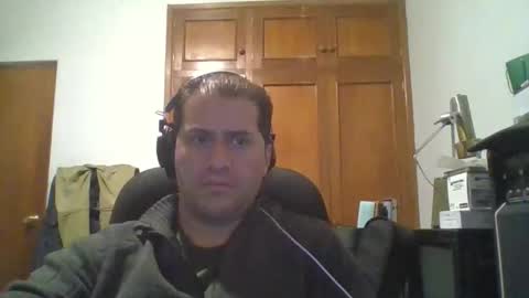 Snapshot of rodfer chatting on 11-13-25, 08:35 Rodfer online show from 11-13-25, 08:35