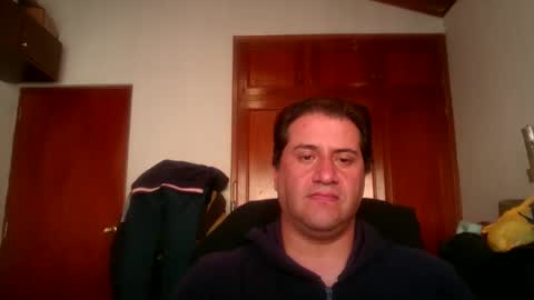 Snapshot of rodfer chatting on 04-14-26, 09:21 Rodfer online show from 04-14-26, 09:21