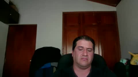 Snapshot of rodfer chatting on 04-18-26, 07:58 Rodfer online show from 04-18-26, 07:58