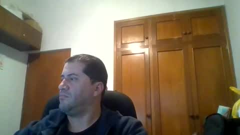 Snapshot of rodfer chatting on 05-22-26, 10:43 Rodfer online show from 05-22-26, 10:43