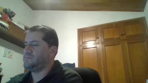 Snapshot of rodfer chatting on 05-26-26, 09:16 Rodfer online show from 05-26-26, 09:16