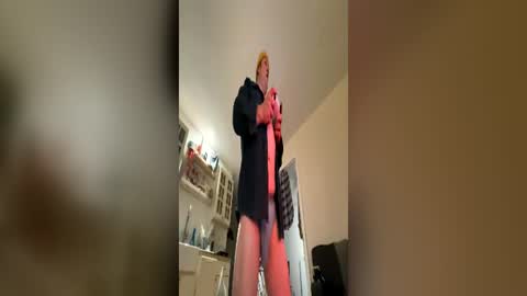 rodgie_dodgie073 online show from 06-15-26, 02:47