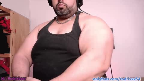 Snapshot of rodrixxx54 chatting on 09-27-25, 10:37 rodrixxx54 online show from 09-27-25, 10:37