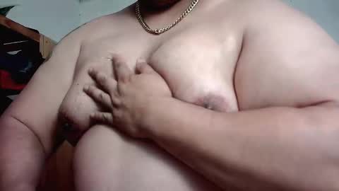 Snapshot of rodrixxx54 chatting on 11-28-25, 11:29 rodrixxx54 online show from 11-28-25, 11:29