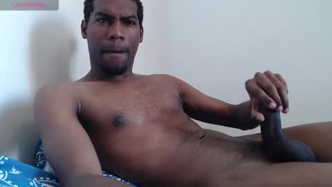 Snapshot of rohtt_higgs chatting on 01-22-25, 03:29 Rohtt Higgs online show from 01-22-25, 03:29